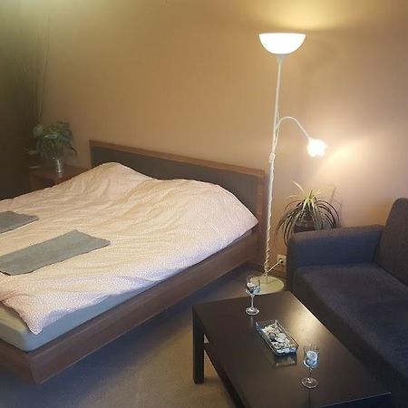 Obuda Apartment Boedapest Buitenkant foto
