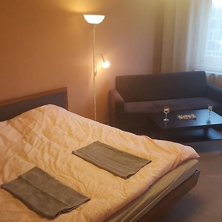 Obuda Apartment Boedapest Buitenkant foto