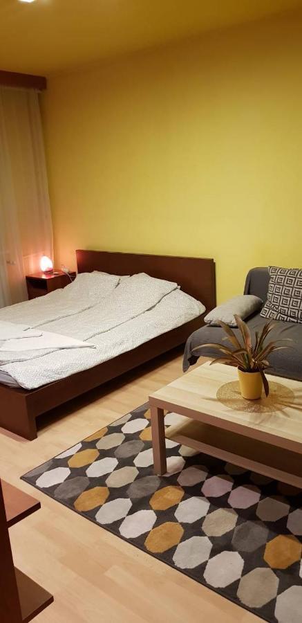 Obuda Apartment Boedapest Buitenkant foto